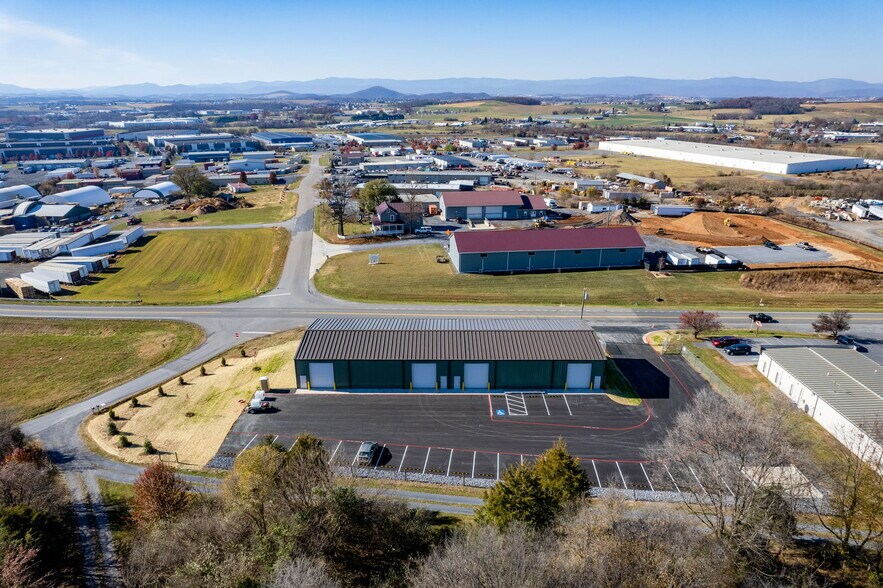 More Photos Of 1571 Pleasants Dr dr, Mount Crawford Warehouse For Lease