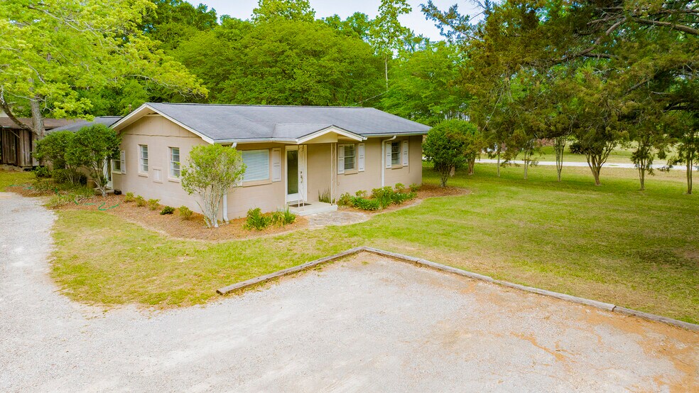 More Photos Of 19205 State Highway 181, Fairhope Office For Sale