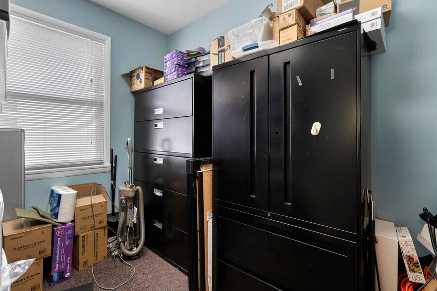 More Photos Of 158 East Ave, Norwalk Office For Lease