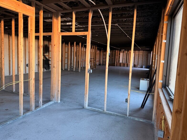 More Photos Of 7821 E Wrightstown Rd, Tucson Freestanding For Sale