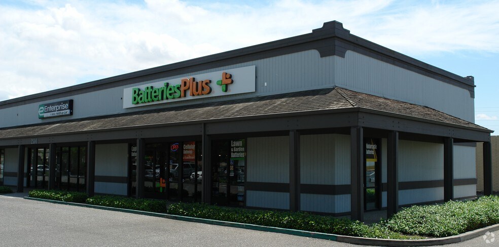 More Photos Of 2500 Zanella Way, Chico Storefront Retail Office For Lease