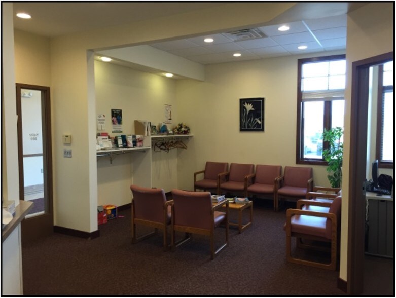 More Photos Of 1882 New Scotland Rd, Slingerlands Medical For Sale