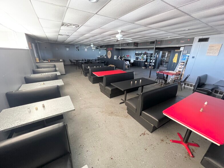 More Photos Of 1120 S 10th St, Frederick Restaurant For Sale