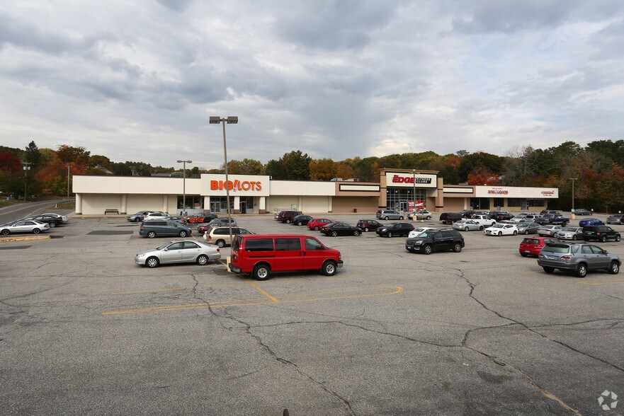 More Photos Of 600 New Haven Ave, Derby General Retail For Lease