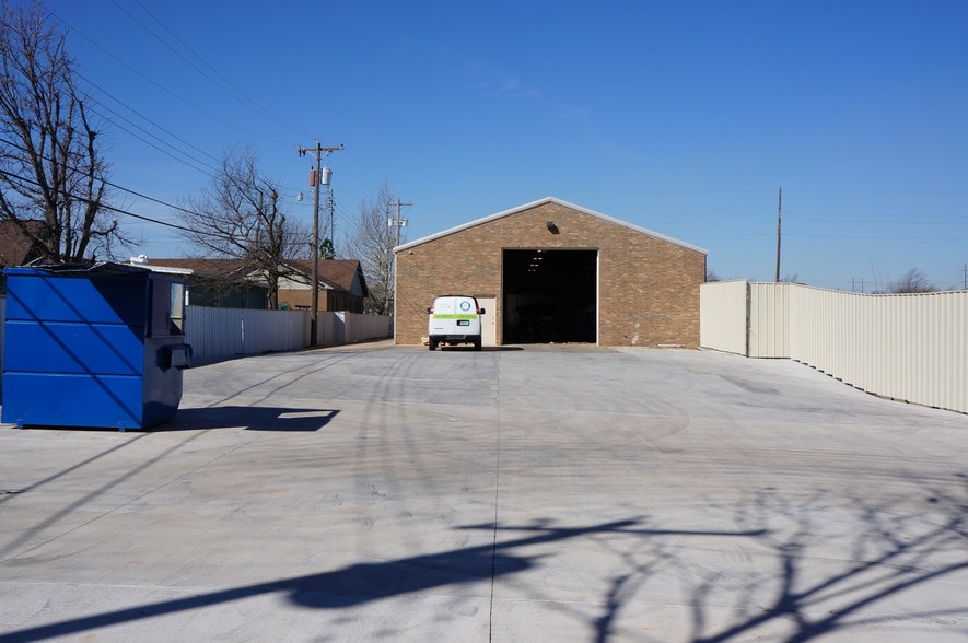 More Photos Of 8320 S Penn Ave, Oklahoma City Office For Lease