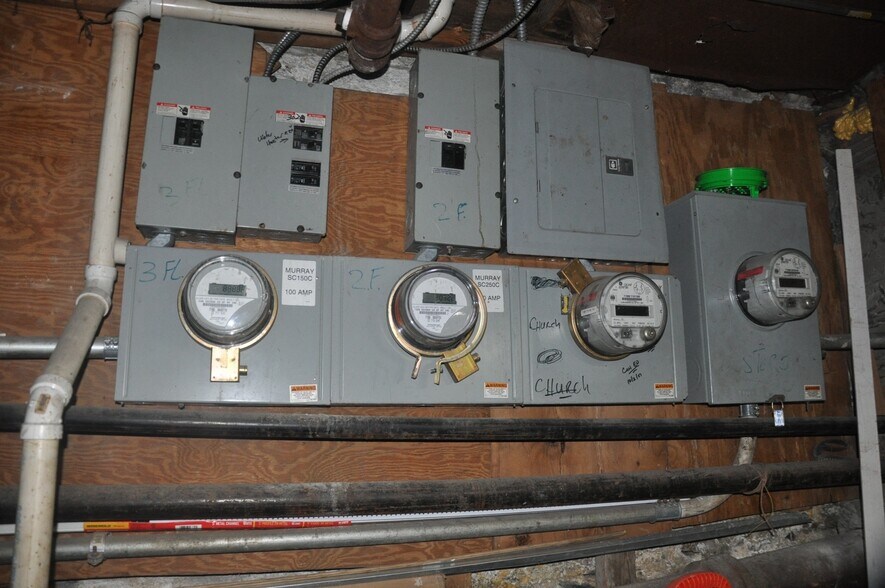 More Photos Of 350 W 145th St, New York Apartments For Lease