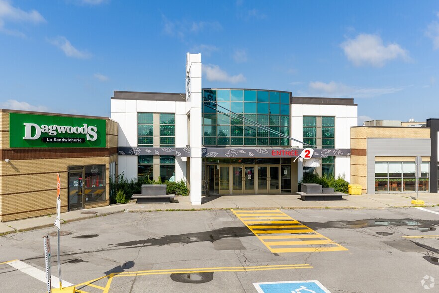 More Photos Of 101 Boul Cardinal-Léger, Pincourt Storefront For Lease