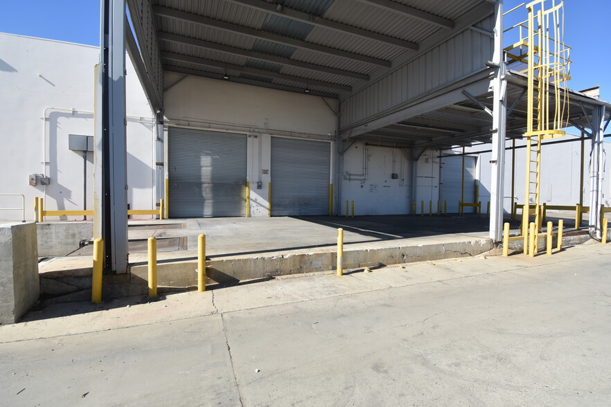 More Photos Of 5780 Soestern Ct, Chino Manufacturing For Lease