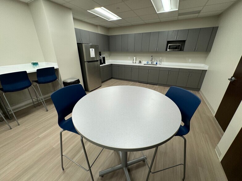More Photos Of 120 White Plains Rd, Tarrytown Coworking Space