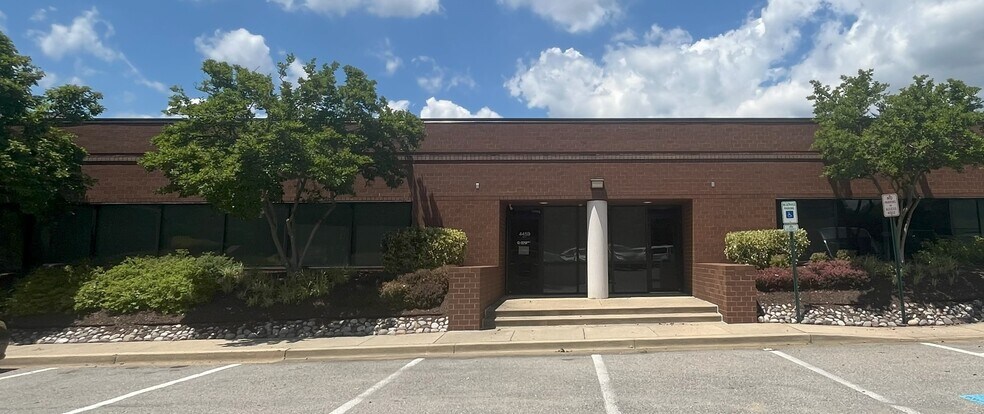 Primary Photo Of 4451-4461 Forbes Blvd, Lanham Office For Lease