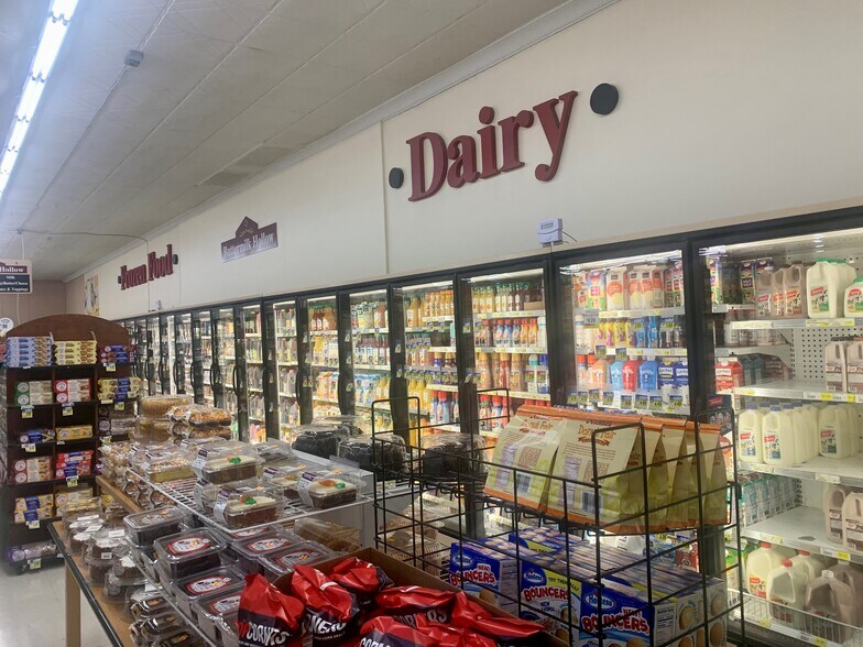 More Photos Of 4647 Buttermilk Hollow Rd, West Mifflin Supermarket For Sale