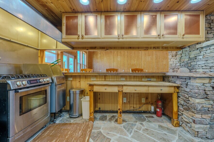 More Photos Of 6720 Erie Rd, Sweetwater Lodge Meeting Hall For Sale