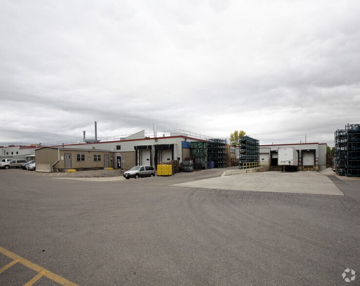 More Photos Of 346 Guelph St, Halton Hills Manufacturing For Sale