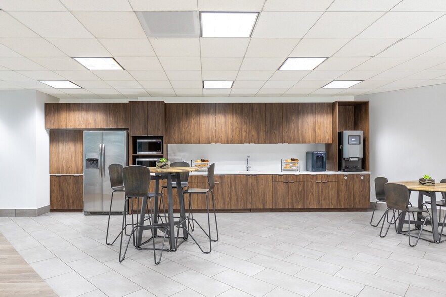 More Photos Of 11400 W Olympic Blvd, Los Angeles Coworking Space
