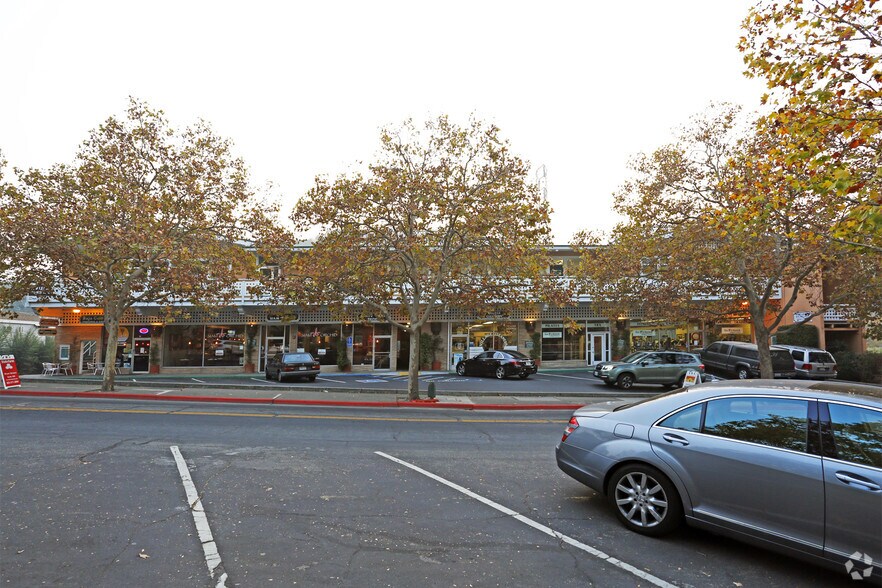 More Photos Of 23 Orinda Way, Orinda Office For Lease