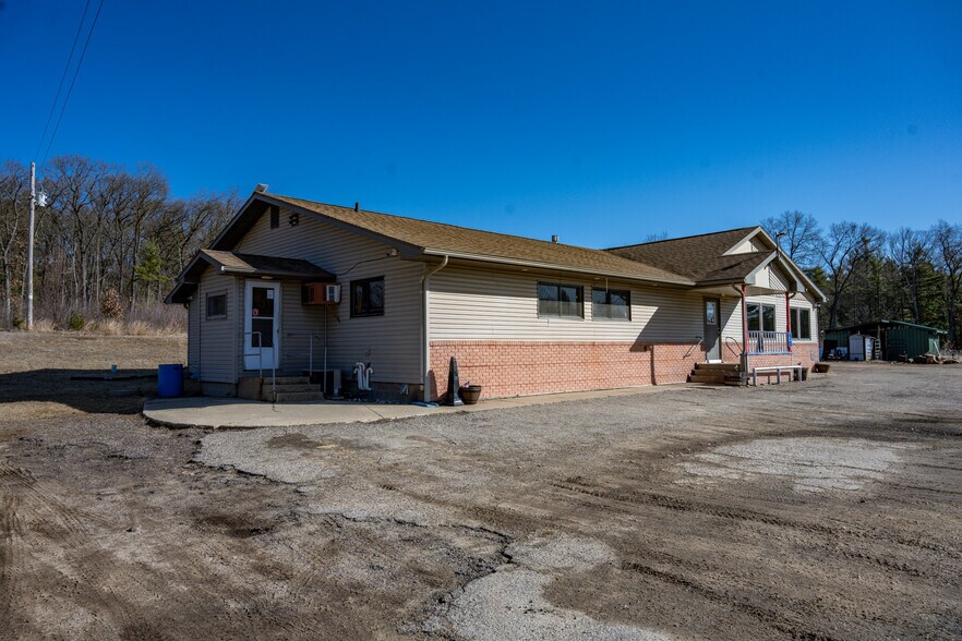 More Photos Of W3686 Monroe Rd, Warrens General Retail For Sale