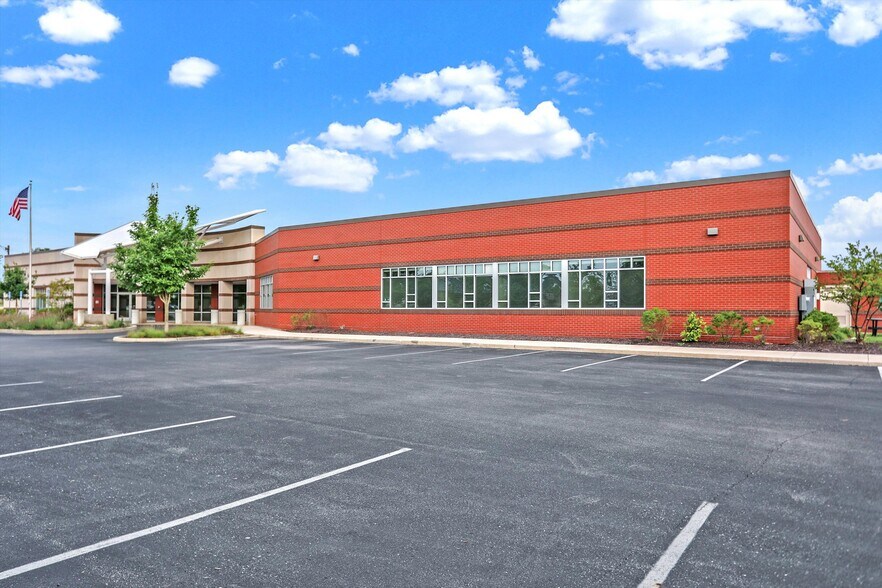 More Photos Of 1000 S US Highway 31, Greenwood Medical For Sale