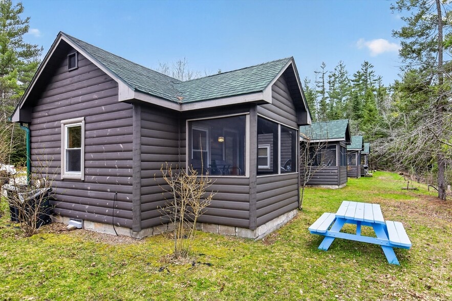 More Photos Of 10935 Linger Longer Rd, Grayling Hospitality For Sale