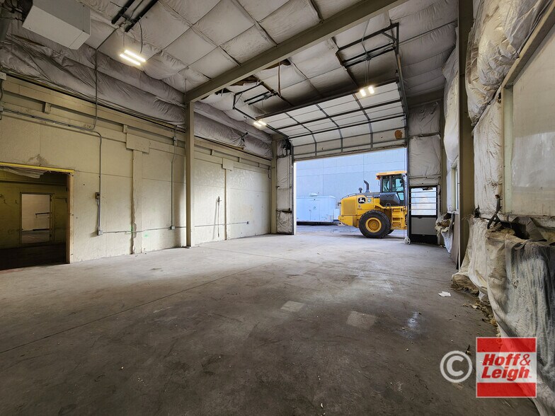 More Photos Of 1100 W Mississippi Ave, Denver Warehouse For Sale