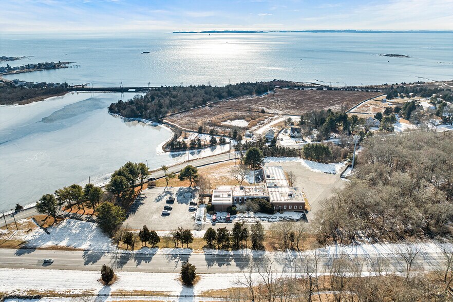 More Photos Of 107 Wilcox Rd, Stonington Loft Creative Space For Lease