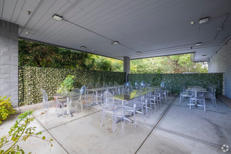 More Photos Of 2540 San Ramon Valley Blvd, San Ramon Restaurant For Sale