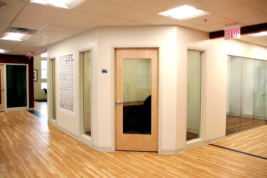 More Photos Of 198 Ayer Rd, Harvard Medical For Lease