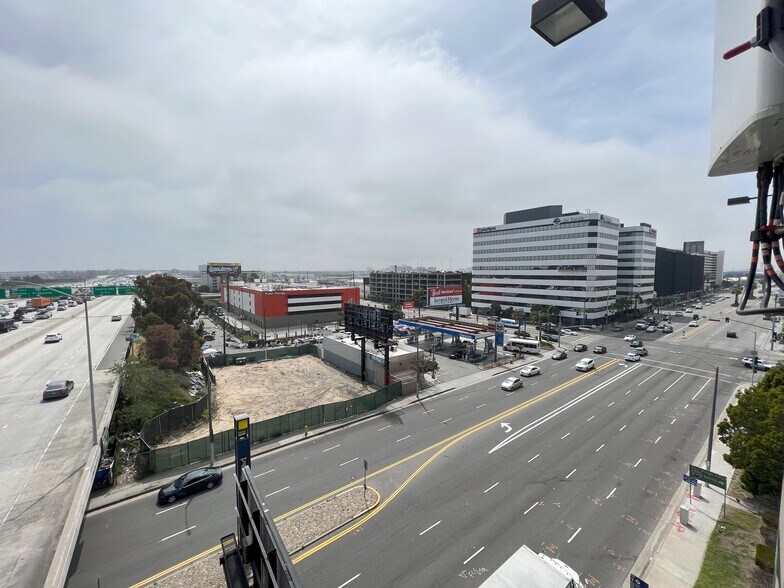 More Photos Of 5138 W Century Blvd, Inglewood Land For Sale