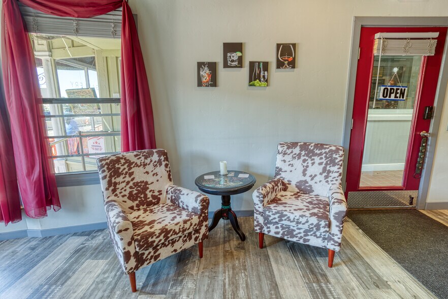 More Photos Of 418 Pagosa St, Pagosa Springs Movie Theatre For Sale