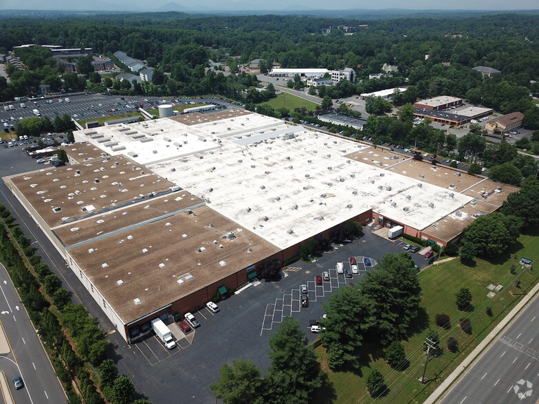 More Photos Of 1180 Seminole Trl, Charlottesville Warehouse For Lease