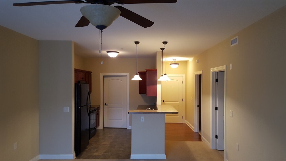 More Photos Of 435 Main St, Darlington Apartments For Sale