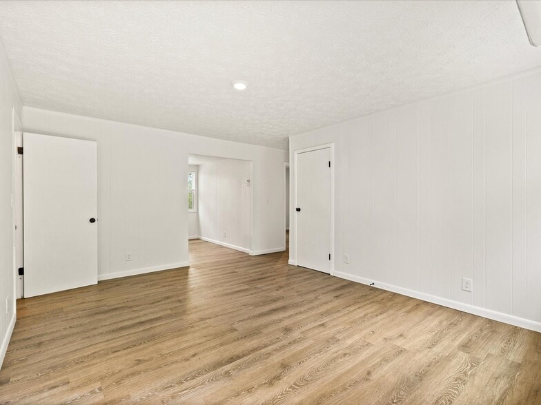 More Photos Of 112 Becky Dr, Greeneville Apartments For Sale