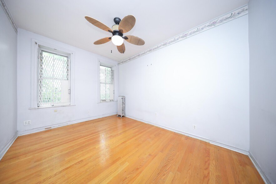 More Photos Of 4518 11th Ave, Brooklyn Storefront Retail Residential For Sale