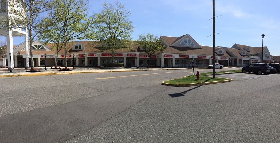 More Photos Of 1a Village Center Dr, Freehold Unknown For Lease