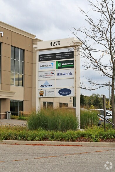 More Photos Of 4275 King St E, Kitchener Office For Lease