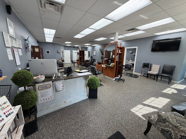 More Photos Of 26 S Miller St, Cedarville Office For Sale