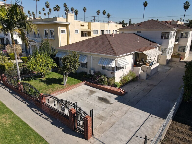 More Photos Of 122-126 1/2 S Berendo St, Los Angeles Apartments For Sale