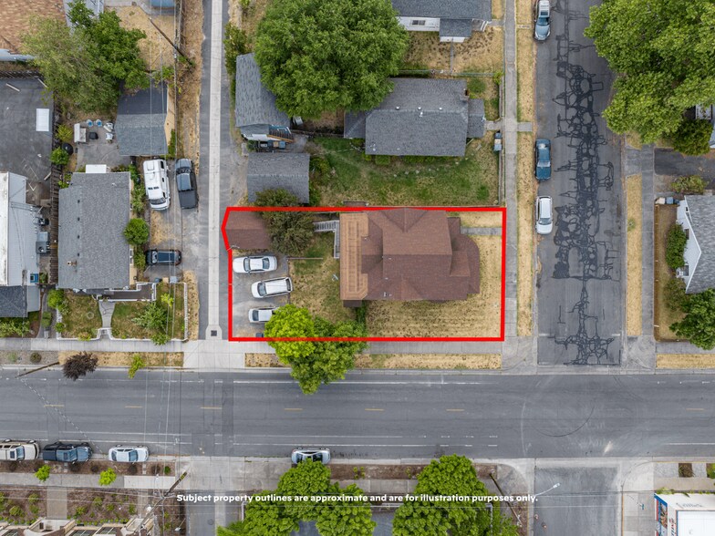 More Photos Of 303 SW I St, Grants Pass Apartments For Sale