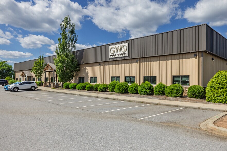 More Photos Of 75 Old Shoals Rd, Arden Industrial For Lease