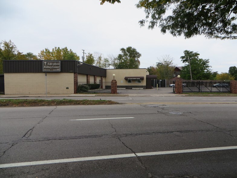 More Photos Of 5800-5830 Conner St, Detroit Medical For Sale