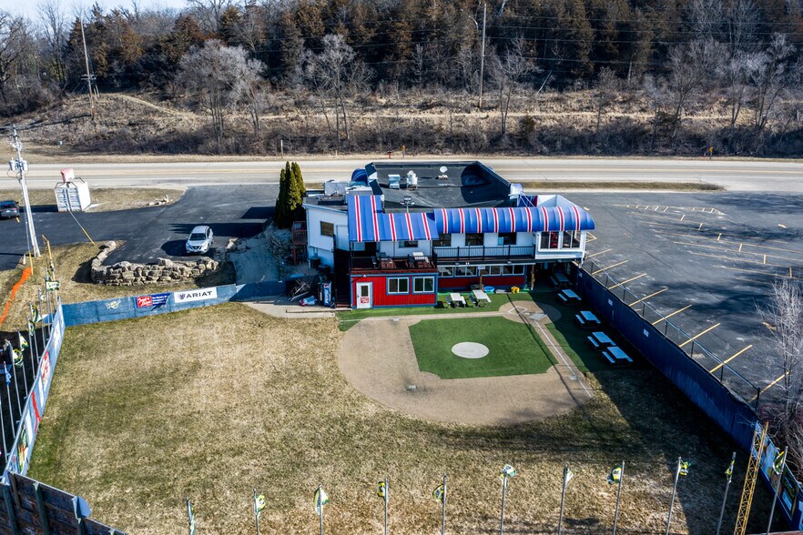 More Photos Of 10267 US Highway 14, Mazomanie Sports And Entertainment For Sale