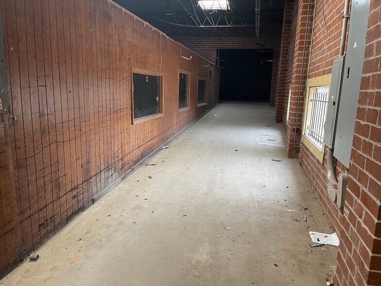 More Photos Of 2403 Milledgeville Rd, Augusta Industrial For Lease