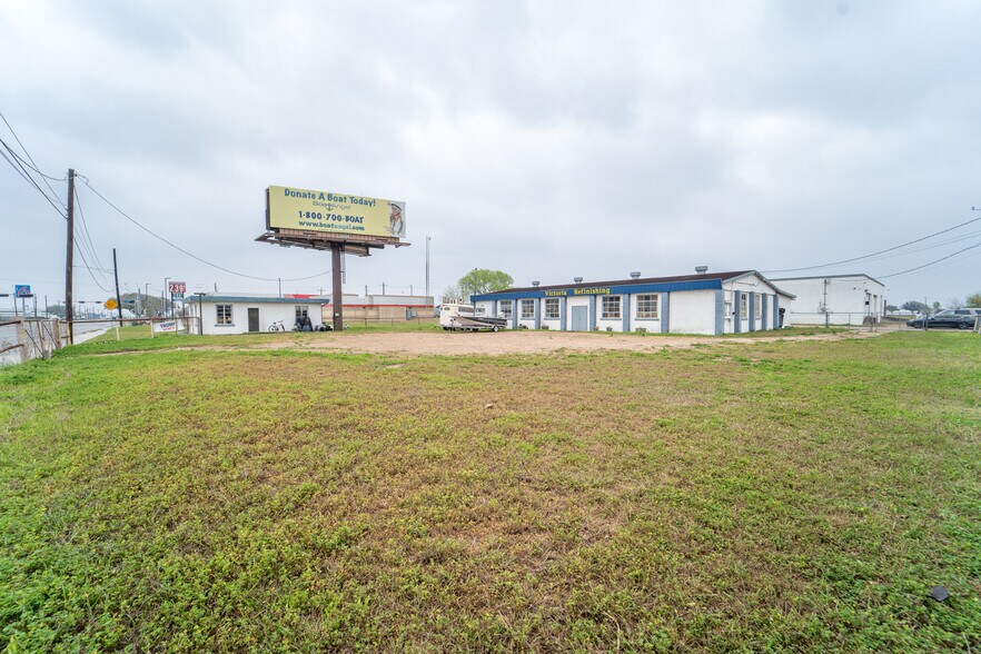 More Photos Of 3505 Houston Hwy, Victoria Warehouse For Sale