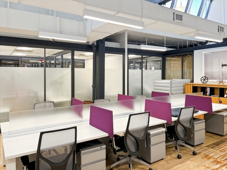 More Photos Of 361-361 Newbury St, Boston Coworking Space