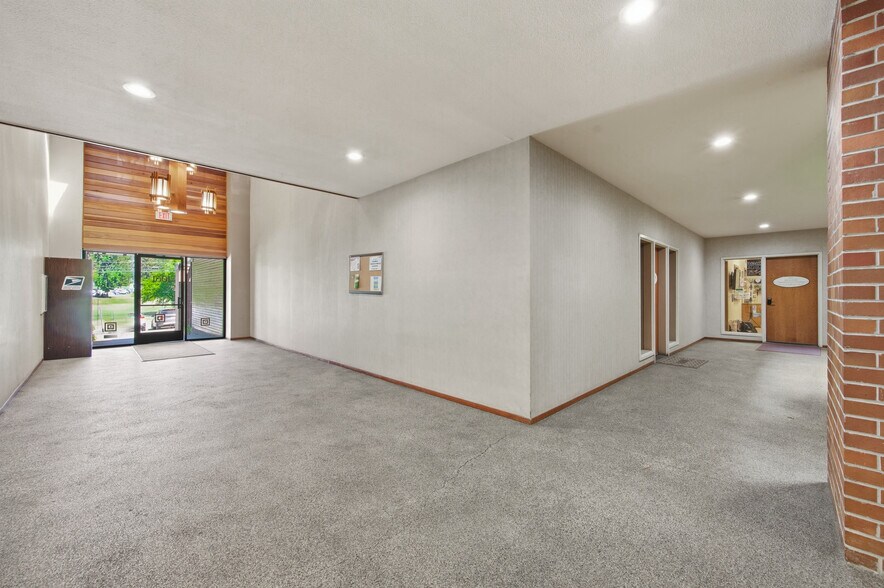 More Photos Of 1061 E Main St, Grass Valley Medical For Sale