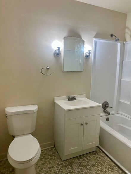 More Photos Of 4833-4835 Maccorkle Ave, Charleston Storefront Retail Residential For Sale