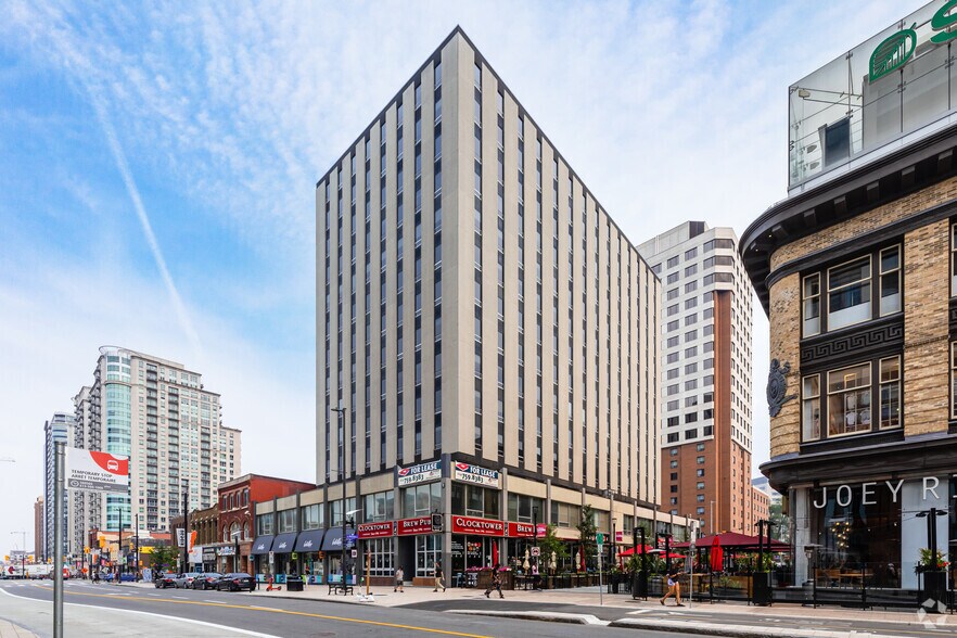 More Photos Of 1-5 Nicholas St, Ottawa Office For Lease