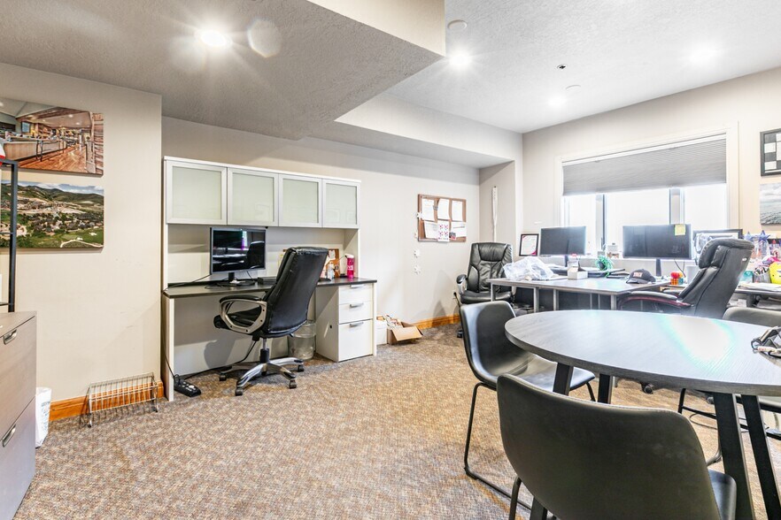 More Photos Of 314 Main St, Park City Storefront Retail Office For Lease