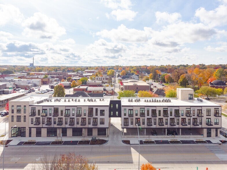 More Photos Of 200 W 1st St, Cedar Falls Apartments For Lease