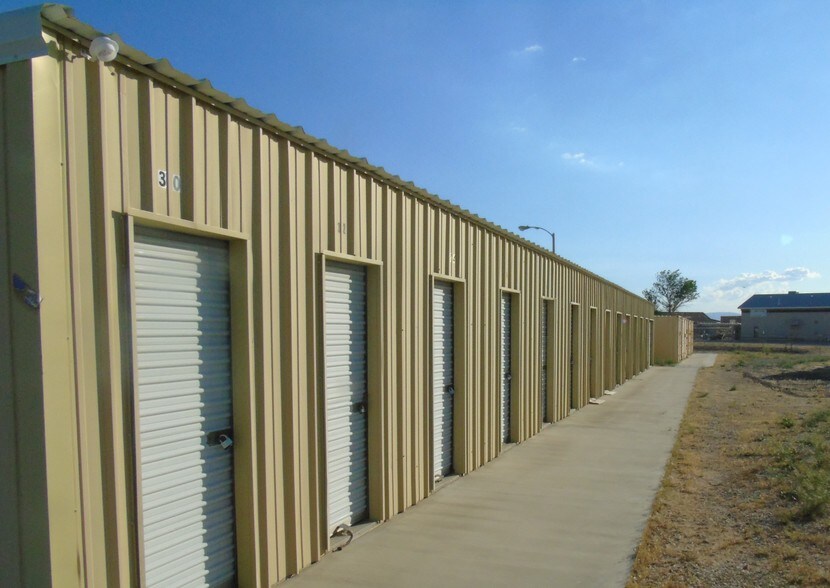 More Photos Of 22510 Curtiss Pl, California City Warehouse For Sale