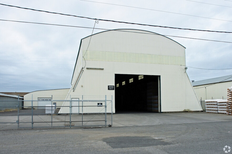 Primary Photo Of 2050 Cross St, Eugene Warehouse For Lease